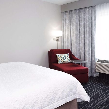 Hampton Inn & Suites Des Moines/Urbandale Ia Екстериор снимка