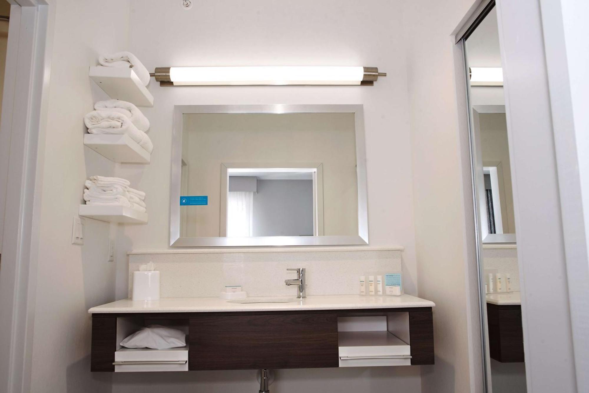 Hampton Inn & Suites Des Moines/Urbandale Ia Екстериор снимка