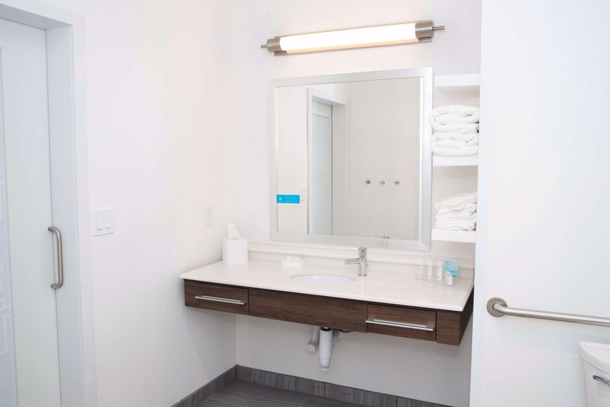 Hampton Inn & Suites Des Moines/Urbandale Ia Екстериор снимка