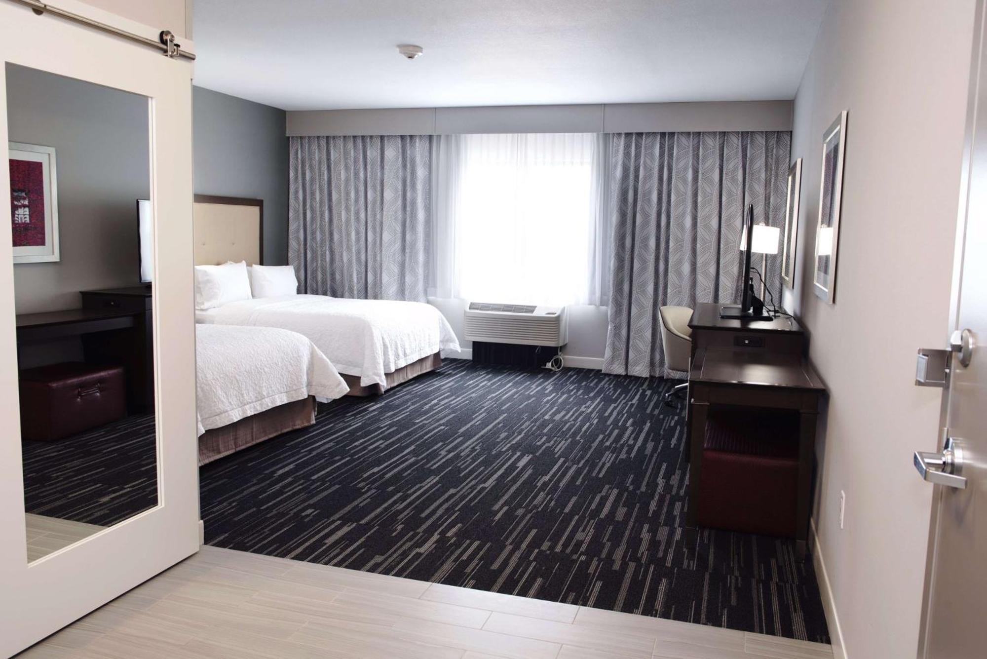 Hampton Inn & Suites Des Moines/Urbandale Ia Екстериор снимка